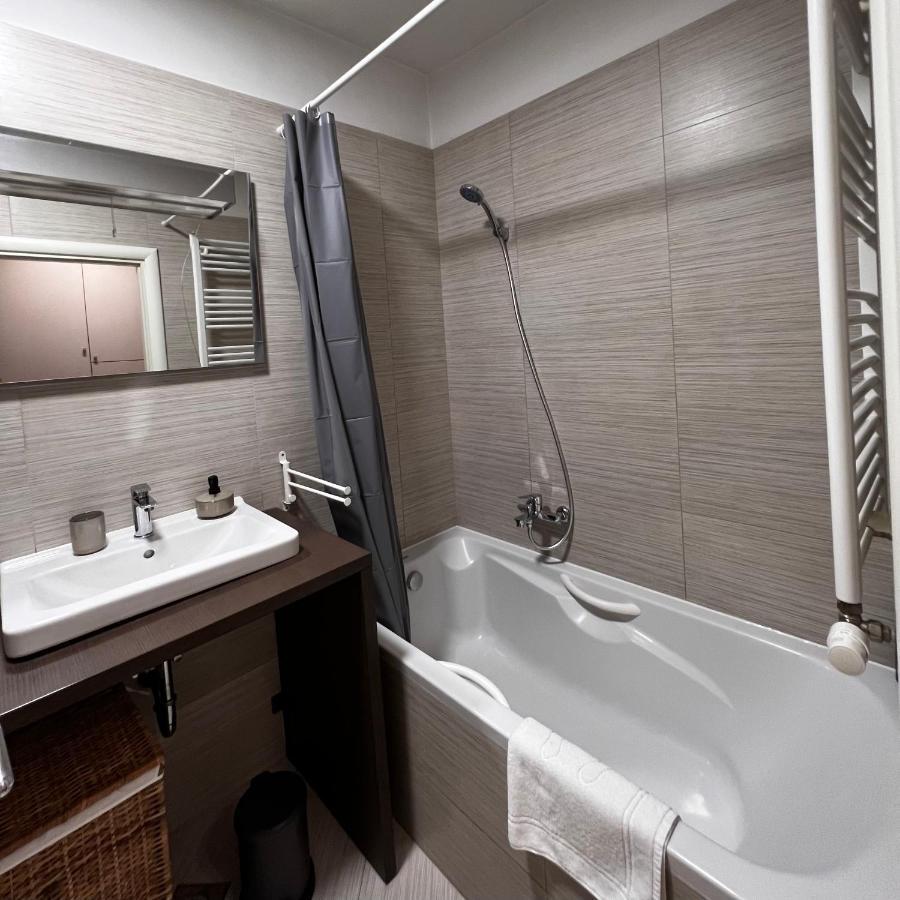 Maestral Living Studio Apartment Zagreb Exteriör bild