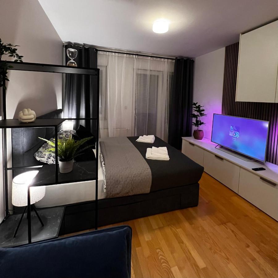 Maestral Living Studio Apartment Zagreb Exteriör bild